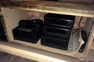 DIY Hifi Schrank Frontklappe